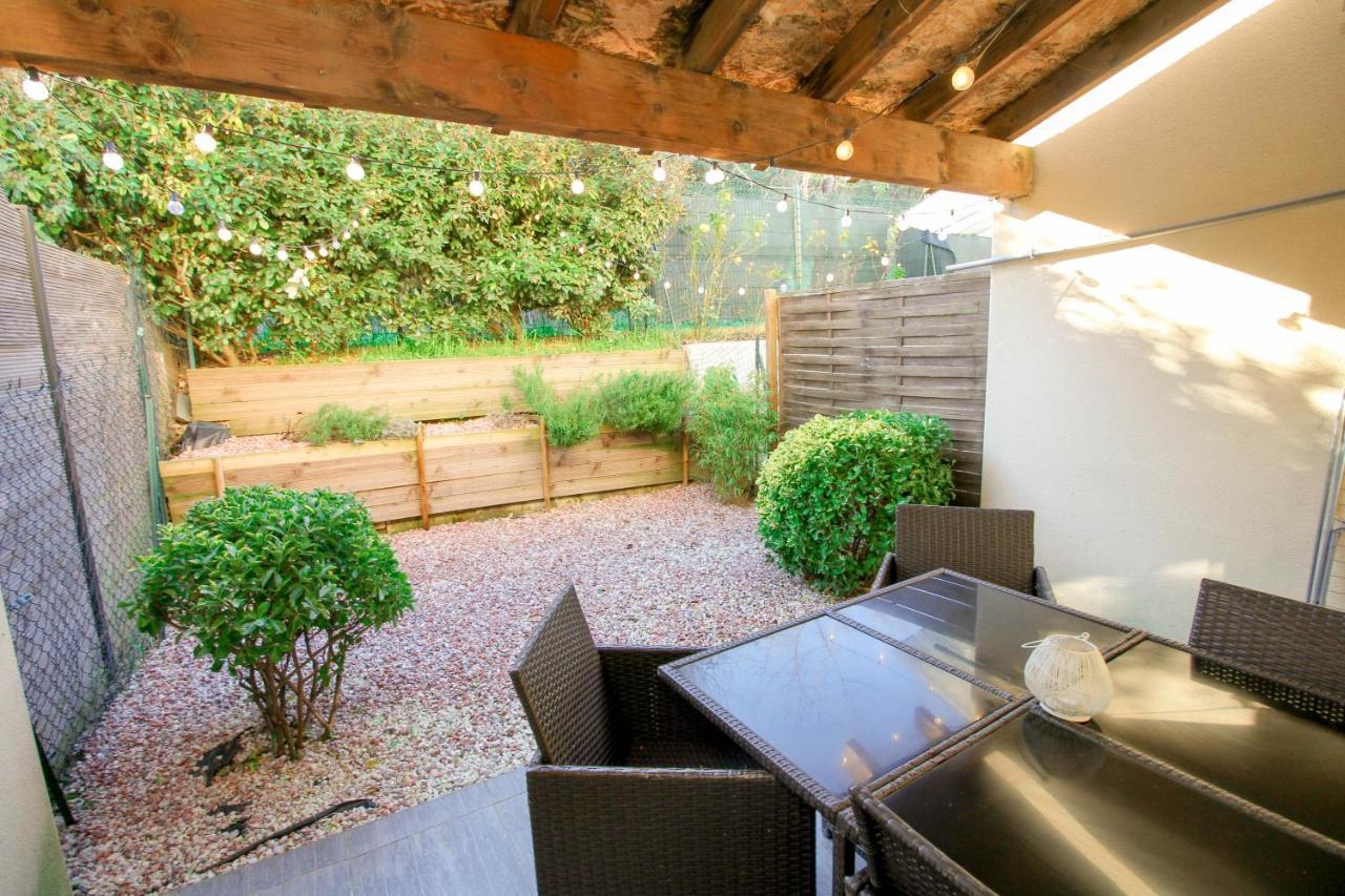 Villa Carcassonne Maison, Jardin Sans Vis A Vis, Parking Exterior foto